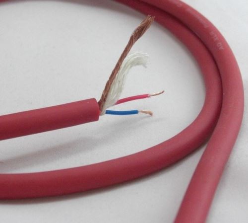 Acoustique Quality XLR Professional kabel (červený), bulk